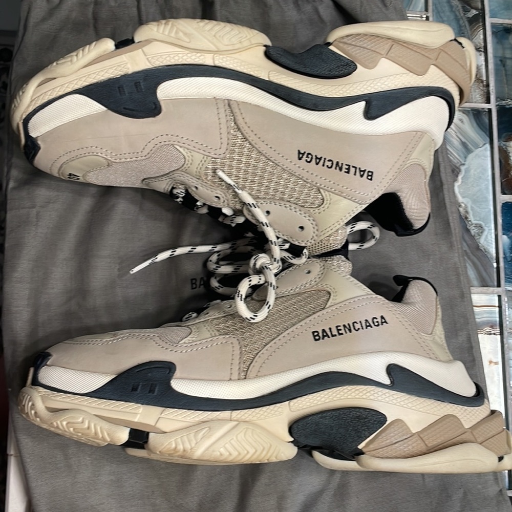 Balenciaga sneakers size 40 - Picture 5 of 10